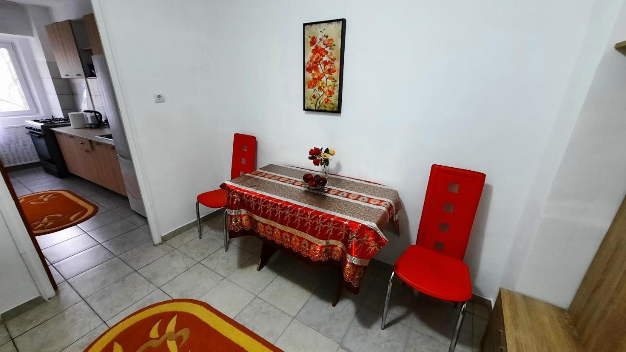 Modern Semi-Central 1 Bedroom Apartment, 3 Parks Nearby 布加勒斯特 外观 照片